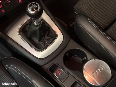 Audi Q3 20 TDI 120CH S-LINE   - 19