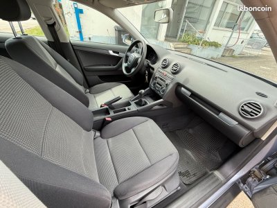 Audi A3 Sportback 19 TDI 105ch Ambition 1ére MAIN   - 4