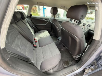 Audi A3 Sportback 19 TDI 105ch Ambition 1ére MAIN   - 5
