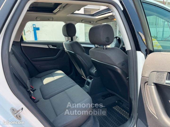 Audi A3 Sportback II 18 TFSI 160 AMBITION LUXE QUATTRO BV6 Toit Panoramique - 4