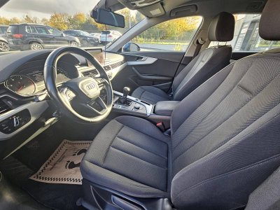 Audi A4 20 TDI 150cv ULTRA   - 3