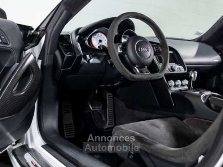 Audi R8 GT Coupe V10 52 560 Ch R-Tronic - 35