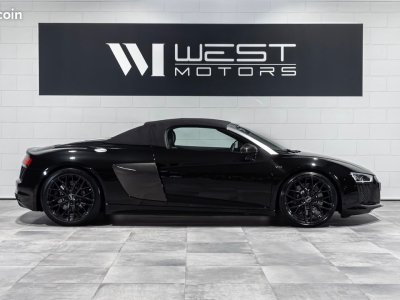 Audi R8 Spyder V10 52 FSI 540 Ch S Tronic 7 Quattro   - 4