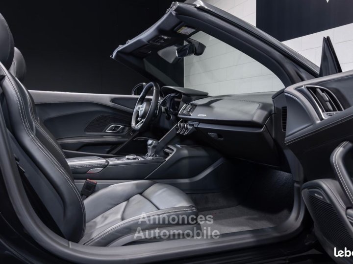 Audi R8 Spyder V10 52 FSI 540 Ch S Tronic 7 Quattro - 11