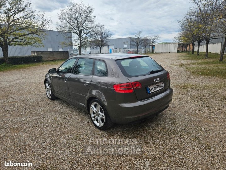 Audi A3 18 TFSI S Line Sportpaket Plus Très Bon Etat - 3
