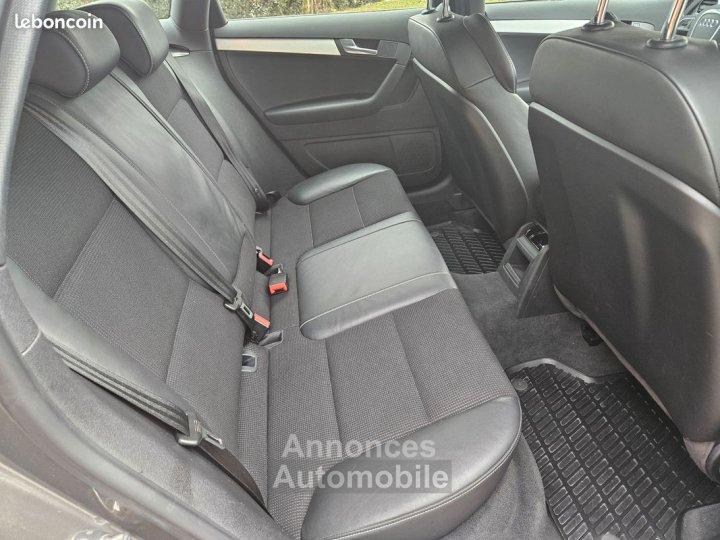 Audi A3 18 TFSI S Line Sportpaket Plus Très Bon Etat - 9