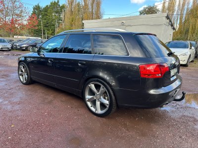 Audi A4 Avant 20 TDI Attraction 170 ch dpf   - 4