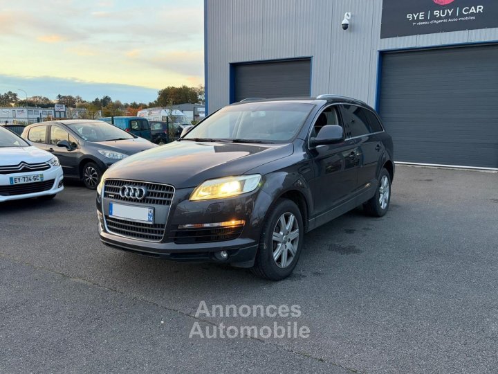Audi Q7 QUATTRO AVUS 42 V8 TDI V326 CH BVA Tiptronic 5 PLACES GARANTIE 12 MOIS - 1