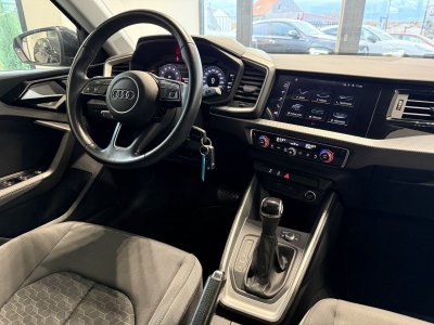 Audi A1 Sportback / A PARTIR DE 276,03/MOIS* / 30 TFSI 110CH ADVANCED S TRONIC 7   - 12