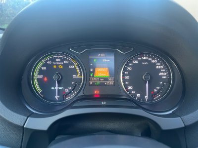 Audi A3 Sportback 14 TFSI e-tron 204 Ambition Luxe S tronic 6 - Toit ouvrant - Bang Olufsen - Caméra de recul -Matrix Led - Suivi complet - 13