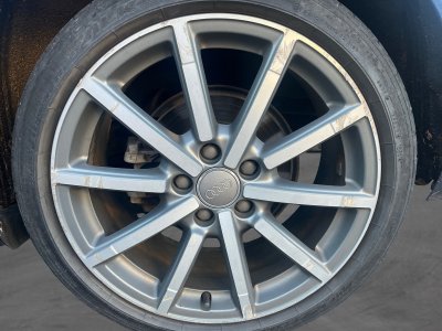 Audi A3 Sportback 14 TFSI e-tron 204 Ambition Luxe S tronic 6 - Toit ouvrant - Bang Olufsen - Caméra de recul -Matrix Led - Suivi complet - 19