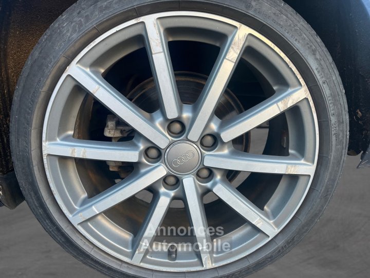 Audi A3 Sportback 14 TFSI e-tron 204 Ambition Luxe S tronic 6 - Toit ouvrant - Bang Olufsen - Caméra de recul -Matrix Led - Suivi complet - 19