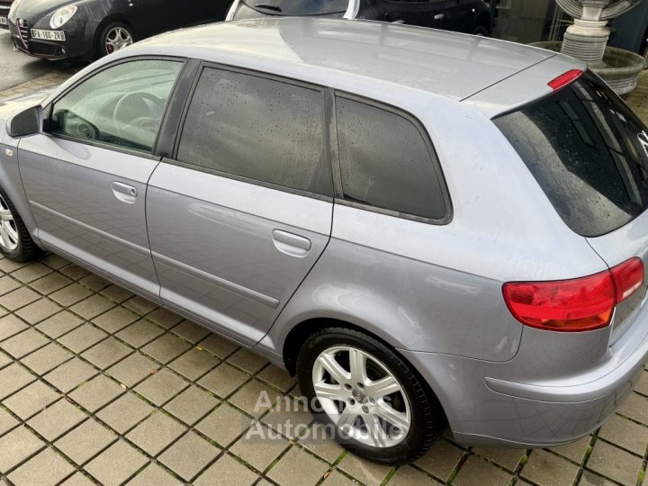 Audi A3 Sportback 20 200CH - 5