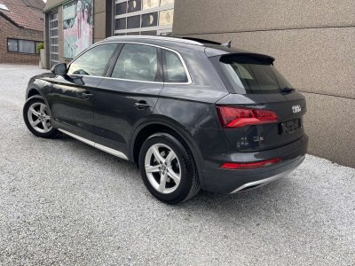 Audi Q5 TDi Edition Sport S tronic Panoramic - 4