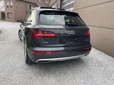 Audi Q5 TDi Edition Sport S tronic Panoramic - 5