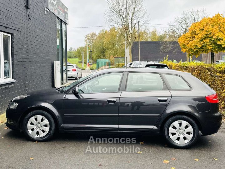 Audi A3 Sportback 16 TDi e Attraction - 8