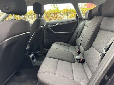 Audi A3 Sportback 16 TDi e Attraction - 9