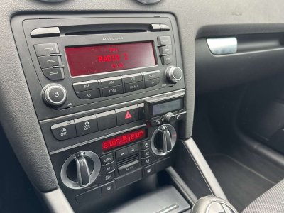 Audi A3 Sportback 16 TDi e Attraction - 13