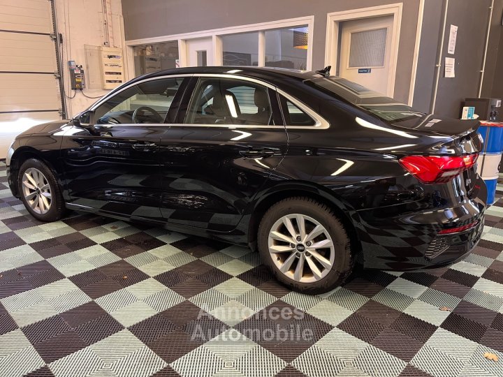 Audi A3 Berline 20 TDI 35 150CV S-TRONIC BUSINESS - 9