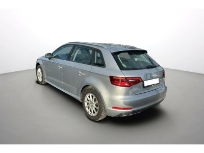 Audi A3 14 TFSI 125 e-TRON S tronic 7   - 4