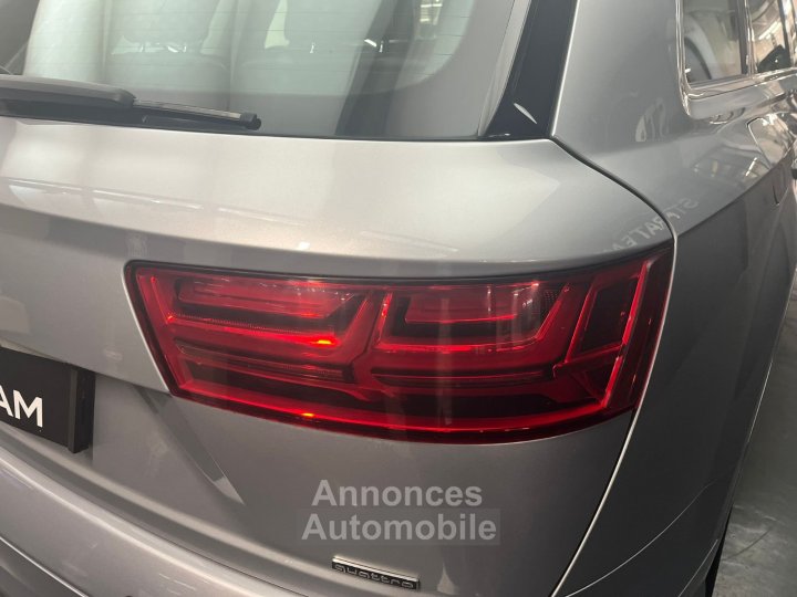 Audi Q7 30 TDI 218CV ultra quattro Avus 7PL Tiptronic - 28