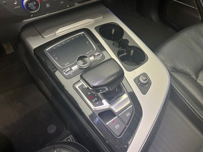 Audi Q7 30 TDI 218CV ultra quattro Avus 7PL Tiptronic   - 39