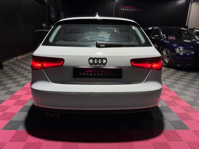 Audi A3 20 tdi 150 s line tronic 6 - 4