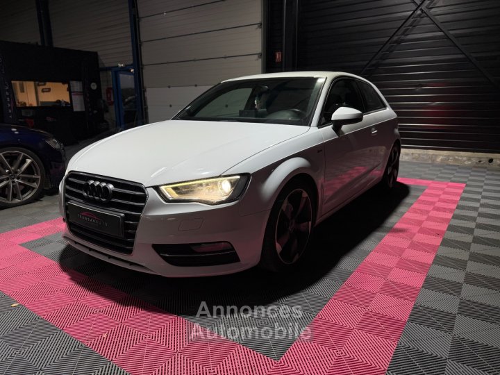 Audi A3 20 tdi 150 s line tronic 6 - 7