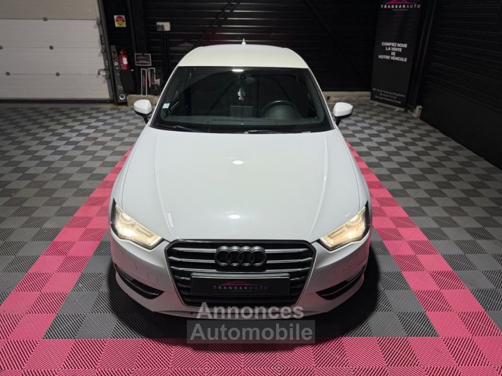 Audi A3 20 tdi 150 s line tronic 6 - 8