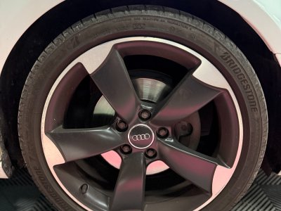 Audi A3 20 tdi 150 s line tronic 6 - 11