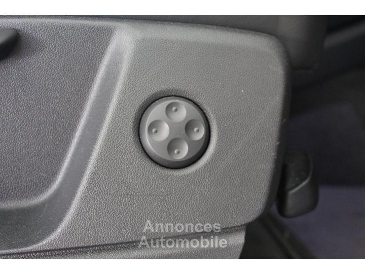 Audi Q5 Quattro 20 40 TDI - 190 - BV S-tronic S line - Parfait état - Garantie - 31