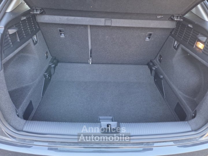 Audi Q2 30 TFSI 110CH DESIGN - 13