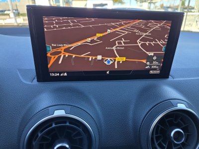 Audi Q2 30 TFSI 110CH DESIGN   - 16