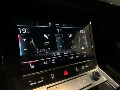 Audi e-tron SPORTBACK 55 quattro 408 ch S line TOIT OUVRANT SIEGES ELEC CHAUFFANTS ALCANTARA GARANTIE   - 19