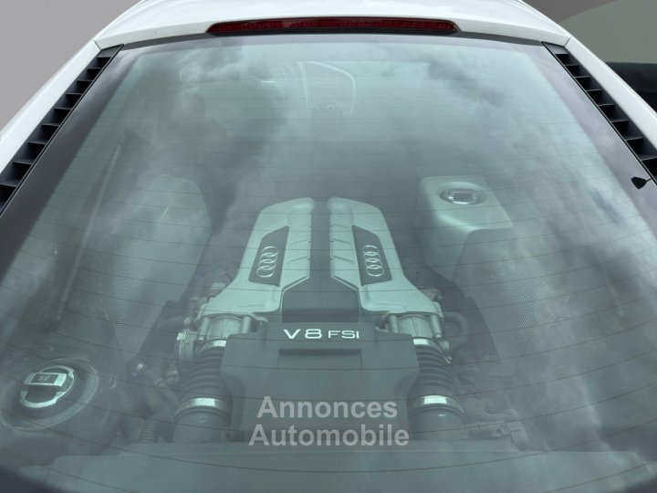 Audi R8 4,2 FSI 420 PACK CARBONE INTERIEUR EXTERIEUR BANG OLUFSEN - 12
