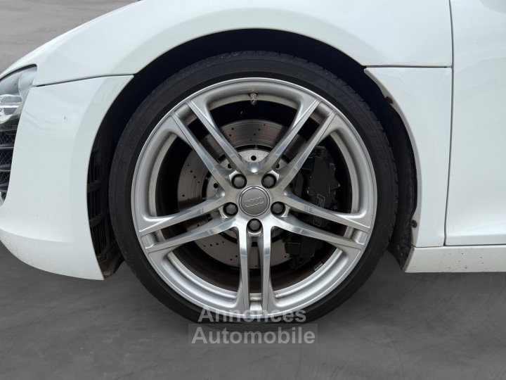 Audi R8 4,2 FSI 420 PACK CARBONE INTERIEUR EXTERIEUR BANG OLUFSEN - 16