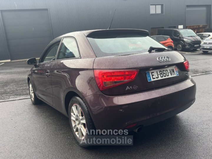 Audi A1 I 3 Portes 16 TDI 16V 105 cv - 8