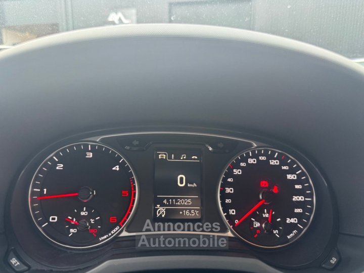 Audi A1 I 3 Portes 16 TDI 16V 105 cv - 12
