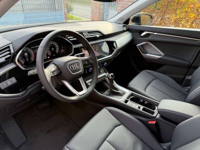 Audi Q3 SUV 20 TDi S line tronic - 11
