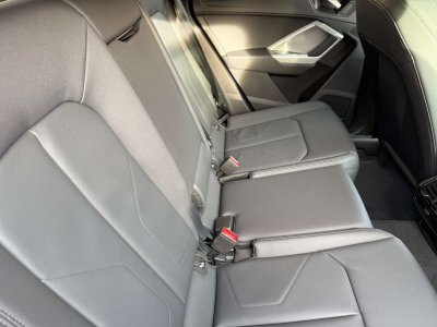 Audi Q3 SUV 20 TDi S line tronic - 13