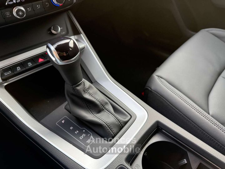 Audi Q3 SUV 20 TDi S line tronic - 15