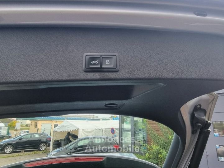 Audi Q2 35 TDI 150 ch DESIGN LUXE - 9