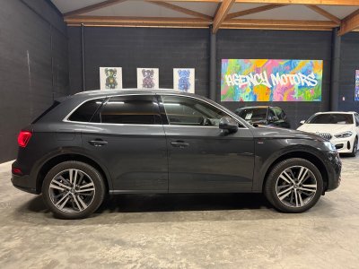 Audi Q5 55 TFSI e 367 CH S-tronic S-line 01/20 *Historique complet*   - 5