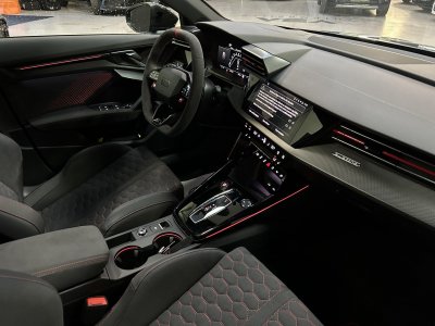 Audi RS3 Sportback (4) 25 TFSI quattro S tronic PERFORMANCE - 13