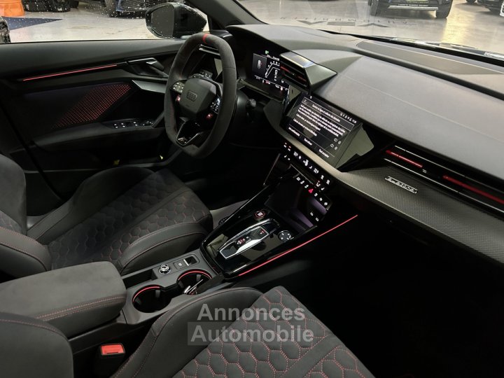 Audi RS3 Sportback (4) 25 TFSI quattro S tronic PERFORMANCE - 13