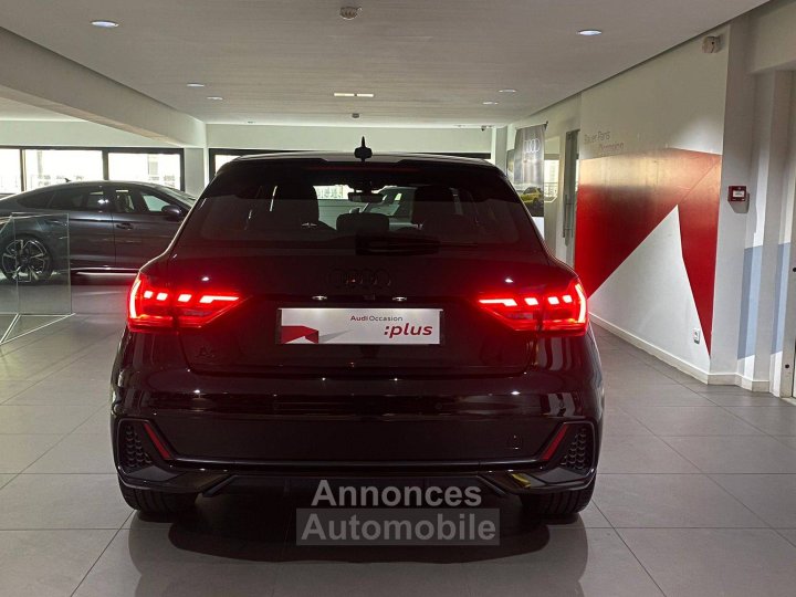 Audi A1 Sportback 30 TFSI 116 ch S tronic 7 S Line - 11