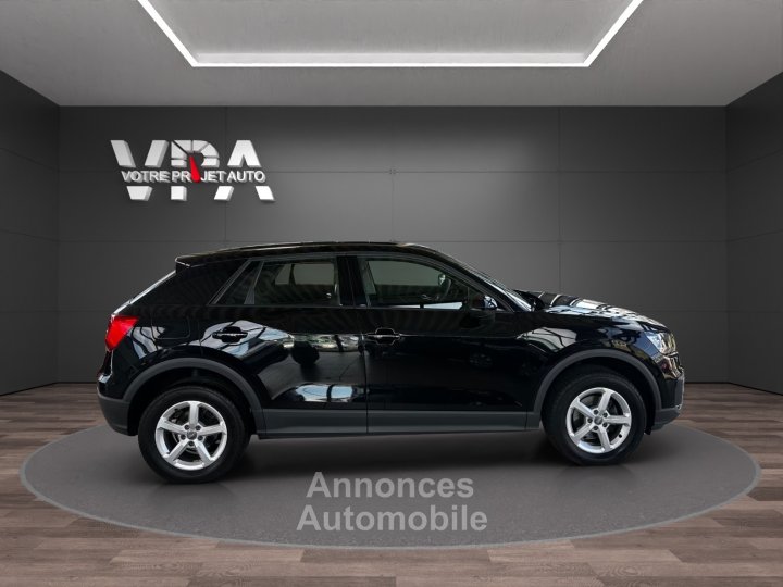 Audi Q2 30 TFSI 116 ch · S tronic · Basis | Jantes alliage · Sièges chauffants · Radar de recul - 7