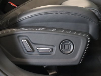 Audi RS6 Avant   - 13