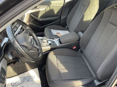 Audi A4 Avant 20 TDI 150CH BUSINESS LINE S TRONIC 7   - 12