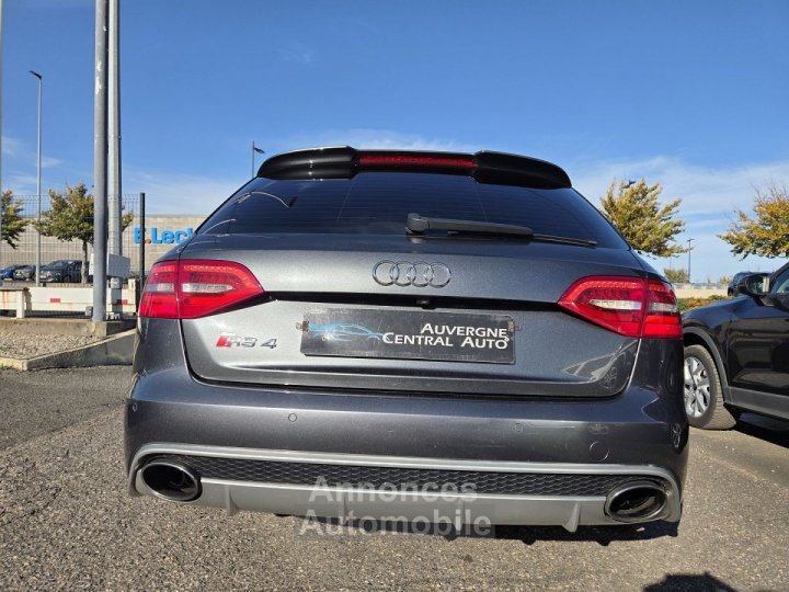 Audi RS4 AVANT 42 V8 FSI 450CH QUATTRO S TRONIC 7 - 6